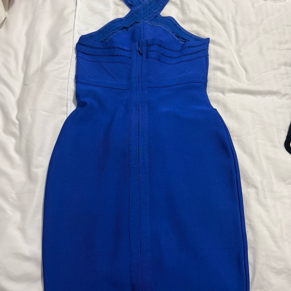 Women blue backless
